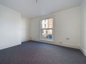 Bedroom- click for photo gallery